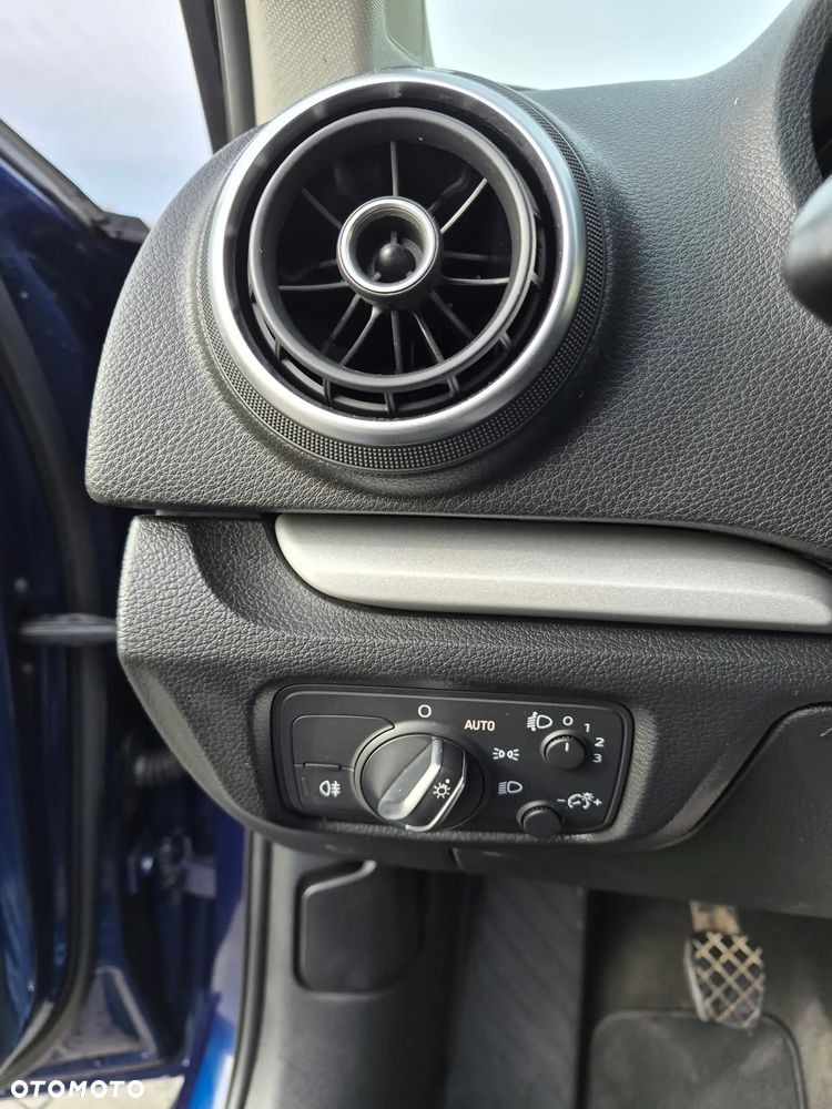 Audi A3 Sportback - 7