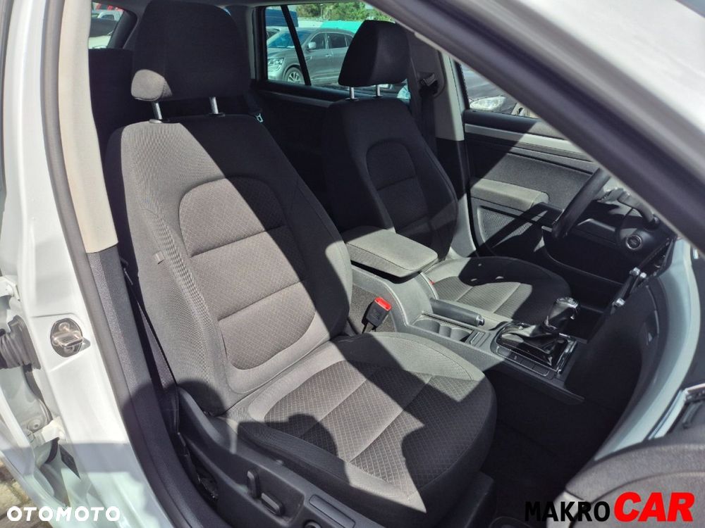 Skoda Superb 2.0 TDI DSG Ambition - 9