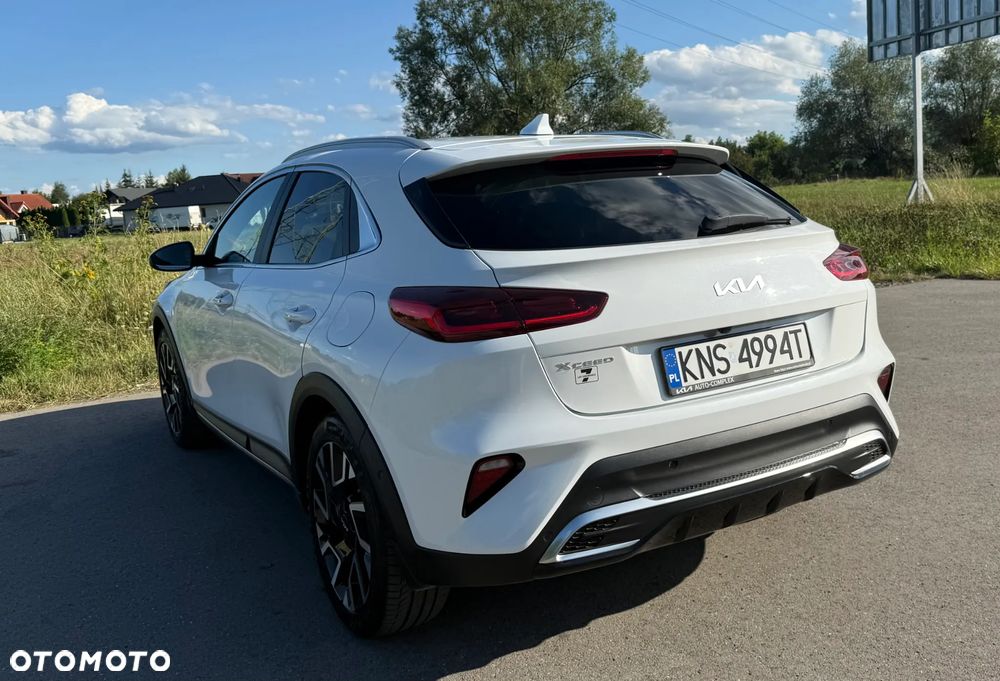 Kia XCeed 1.5 T-GDI Business Line DCT - 18
