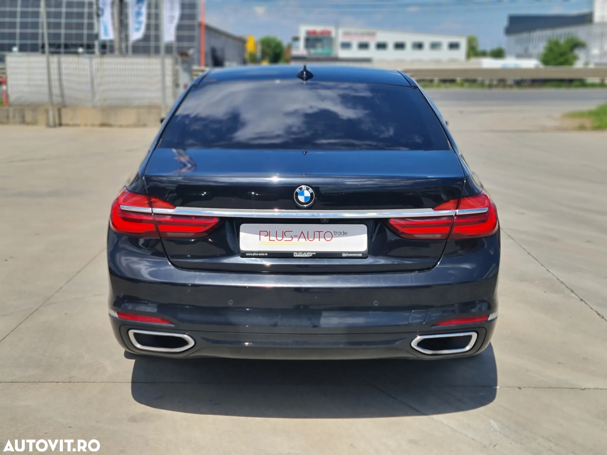 BMW Seria 7 740Li xDrive - 5