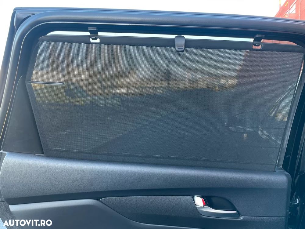 Hyundai Santa Fe 2.2 CRDi 4WD 8AT Luxury - 25