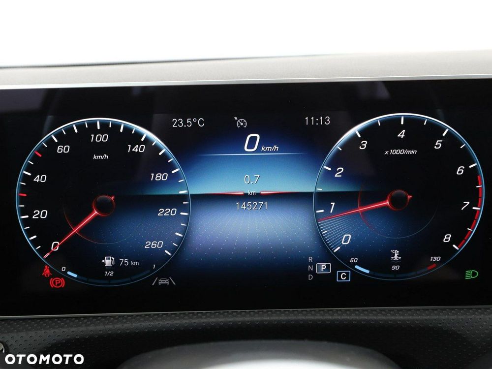 Mercedes-Benz Klasa A 200 7G-DCT - 23