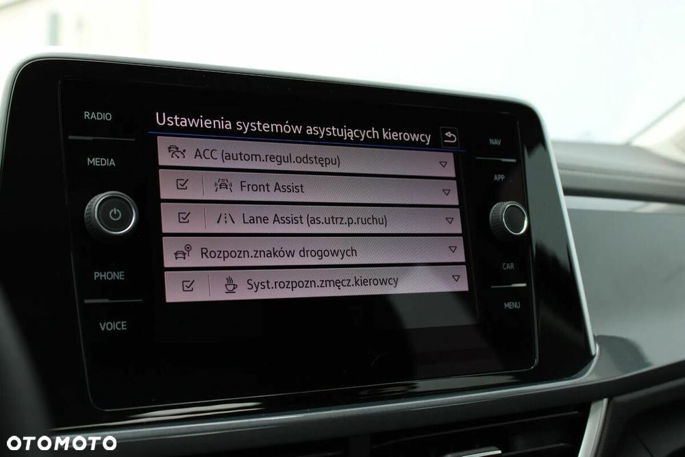 Volkswagen T-Roc 1.5 TSI Style DSG - 20