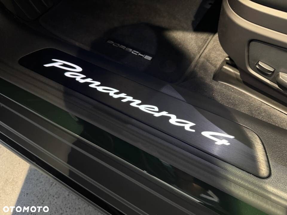 Porsche Panamera - 10