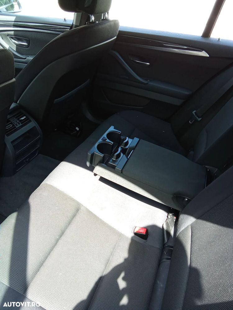 BMW Seria 5 520d Luxury Line - 20
