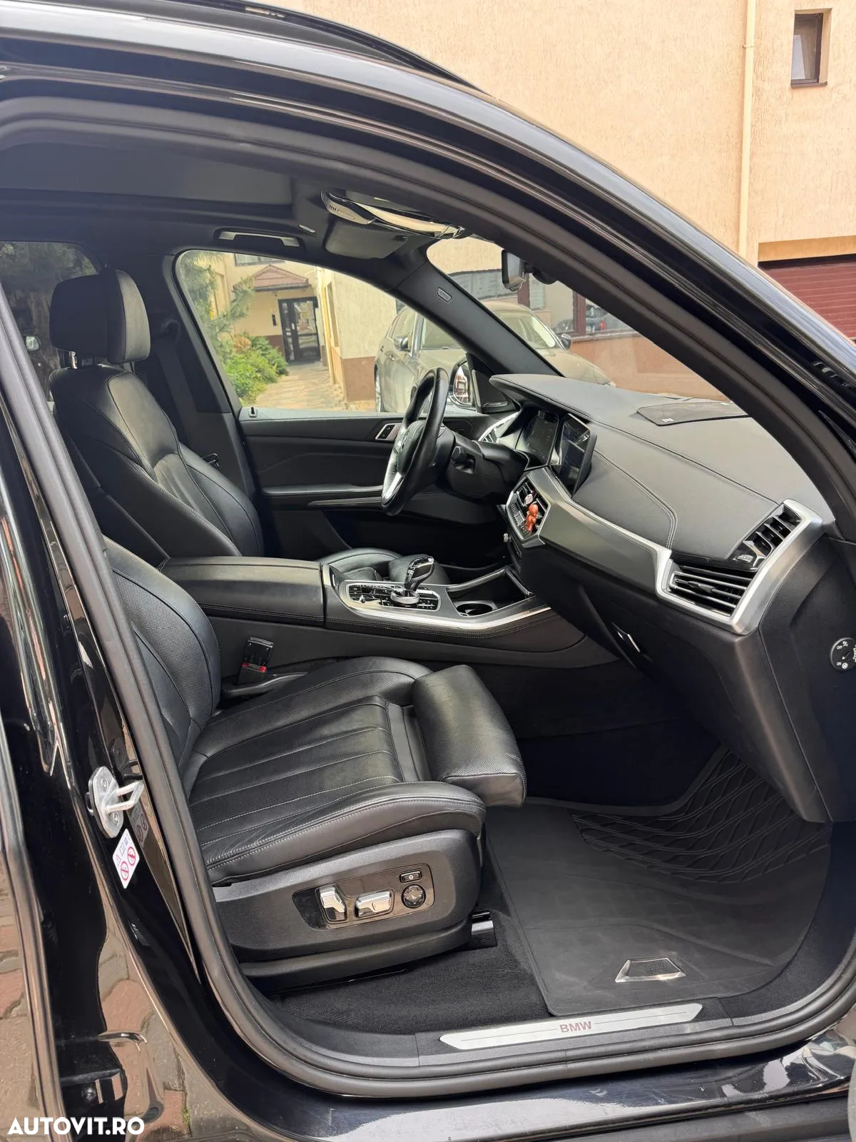 BMW X5 xDrive45e - 8