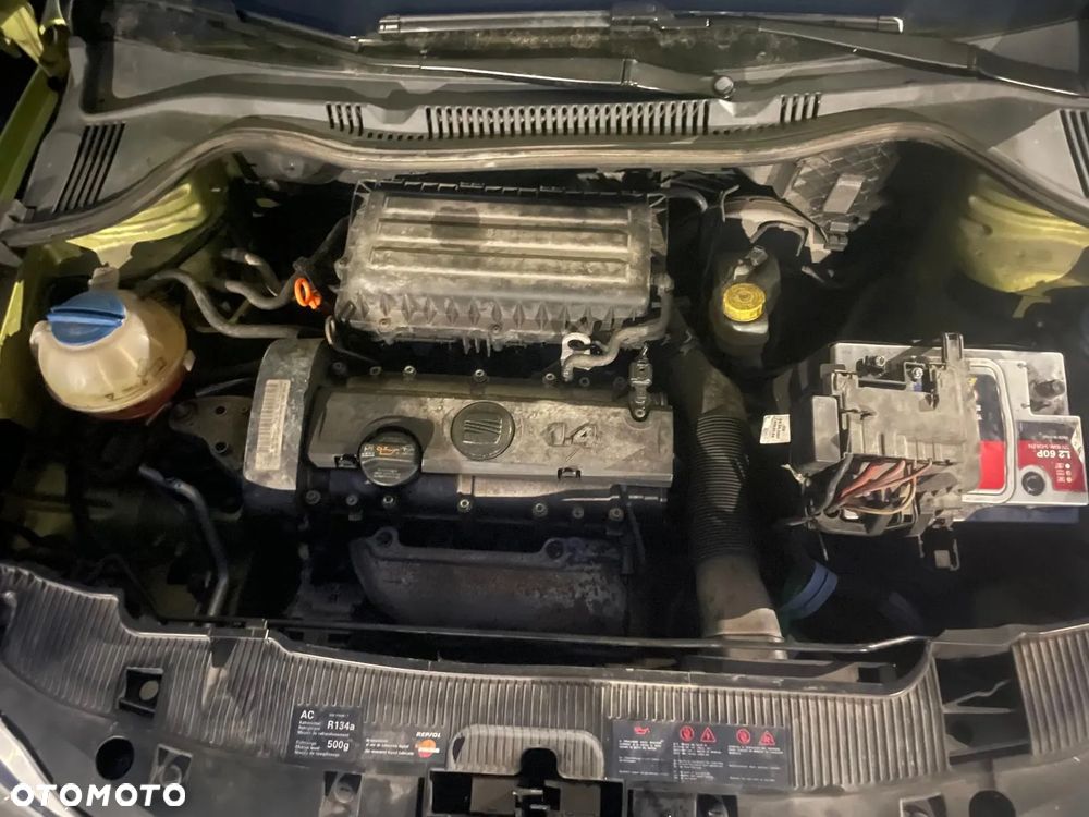 SEAT IBIZA NA CZĘŚCI Kolor : LS1T - 4