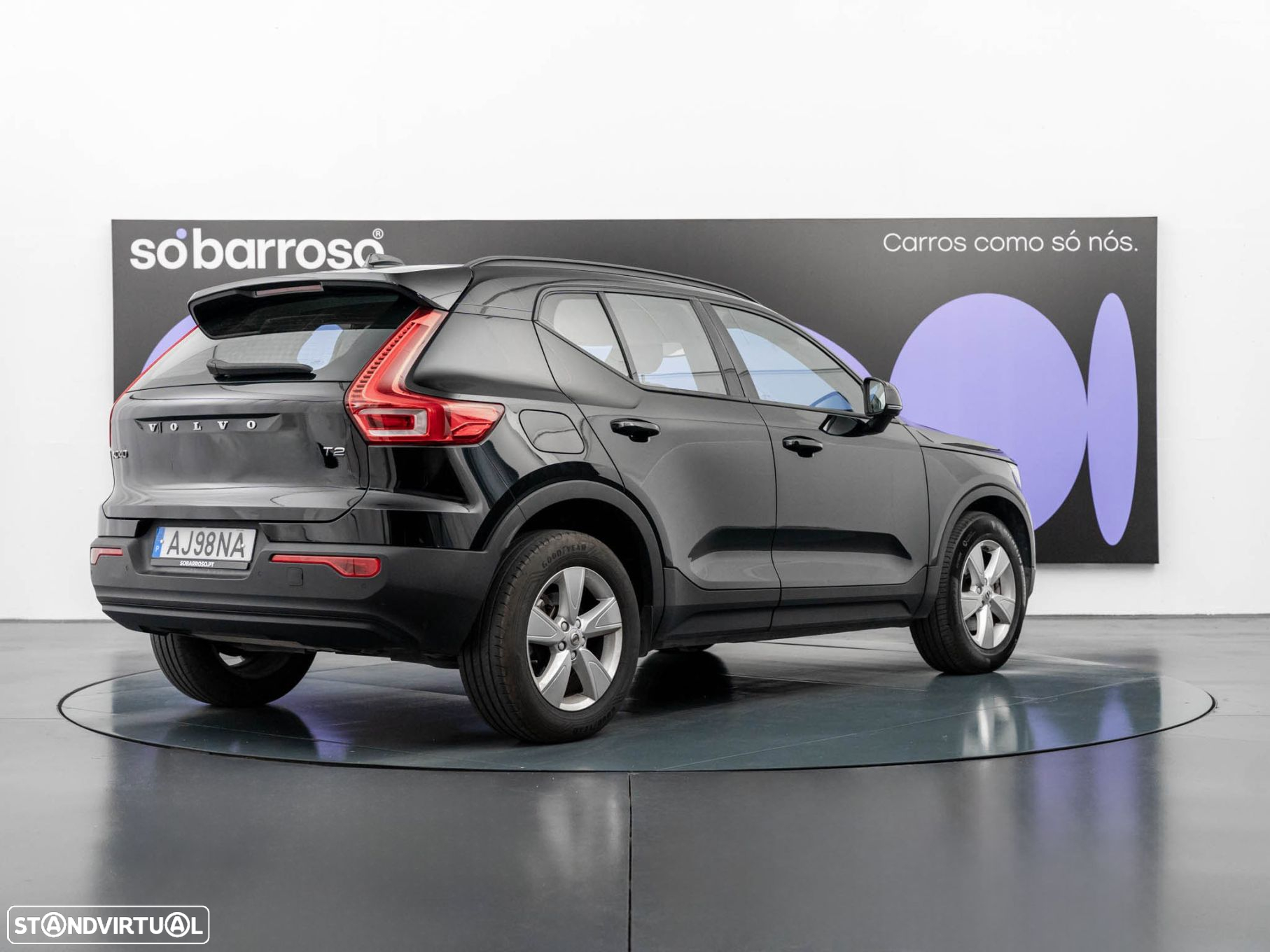 Volvo XC 40 1.5 T2 Momentum - 6