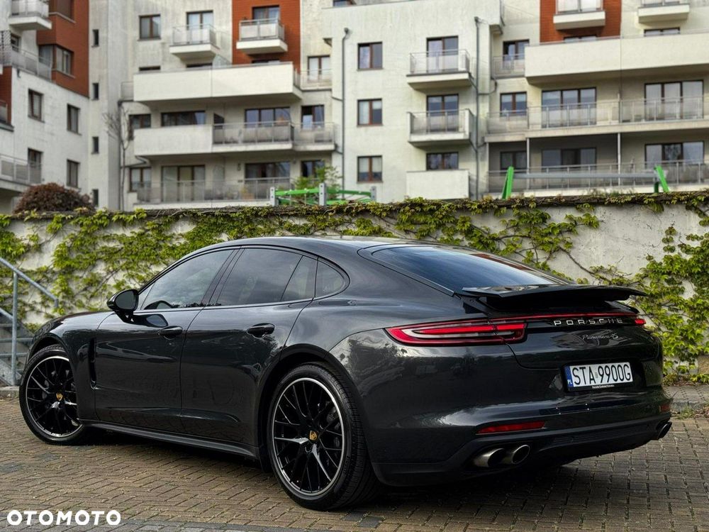 Porsche Panamera 4S Executive - 2