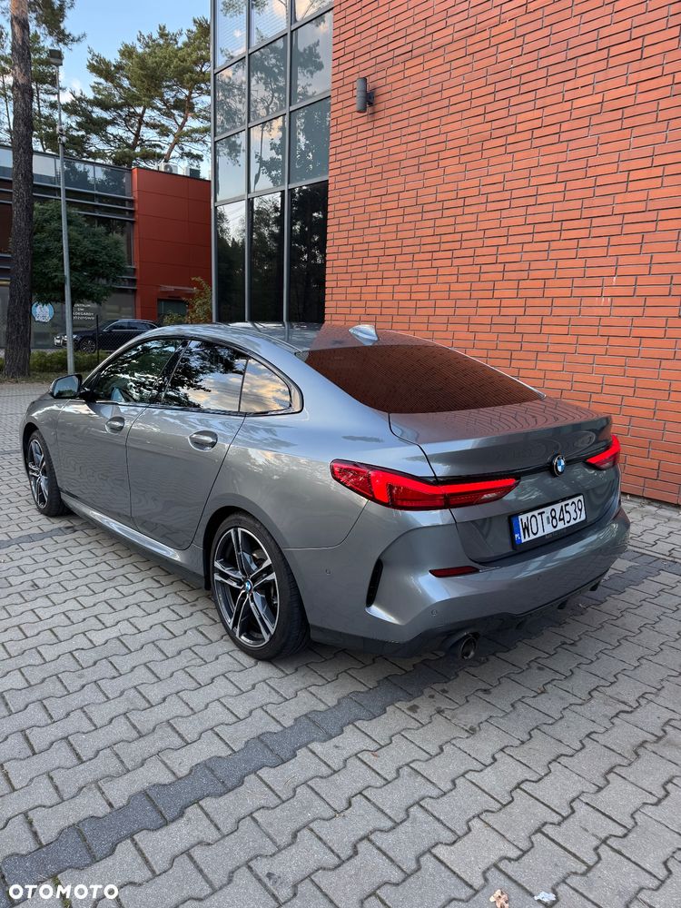 BMW Seria 2 218i - 4