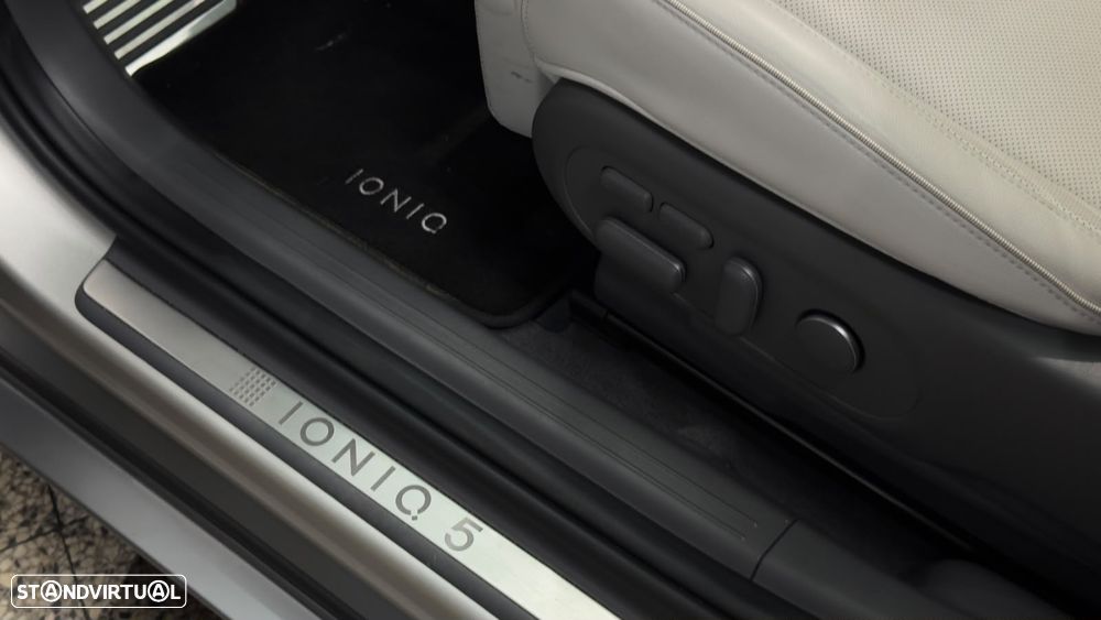 Hyundai Ioniq 5 77,4 kWh 4WD Uniq - 27