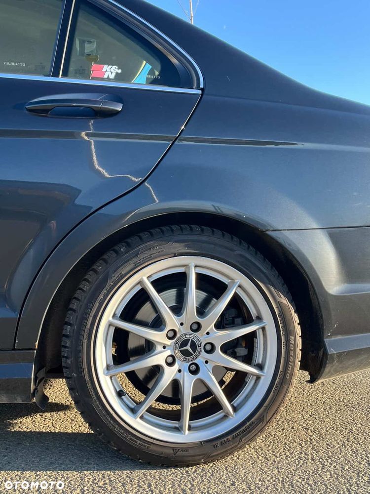 Mercedes-Benz Klasa C 350 (BlueEFFICIENCY) 7G-TRONIC Avantgarde - 8