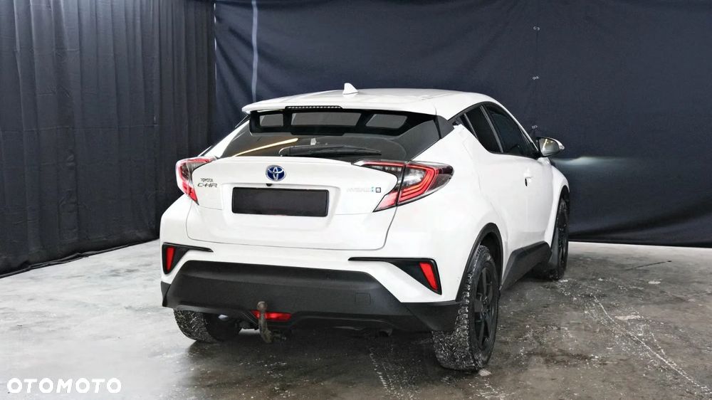 Toyota C-HR Lounge - 4