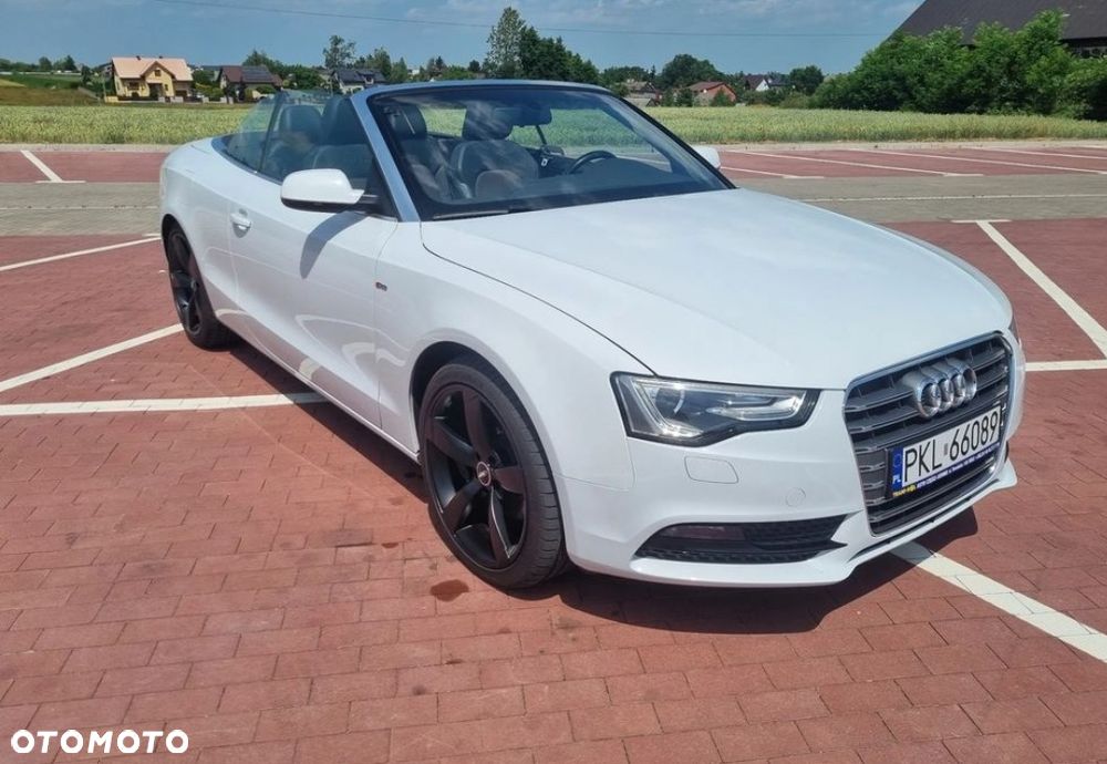 Audi A5 Cabrio - 12