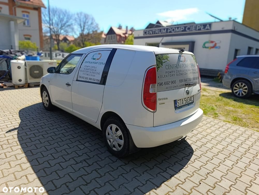 Škoda PRAKTIK - 8