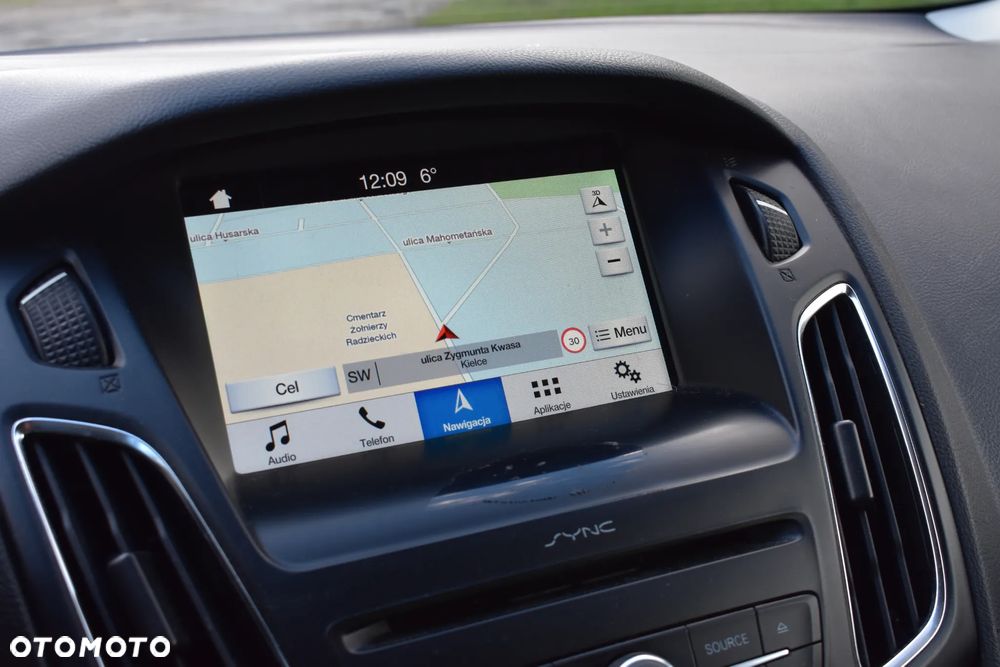 Ford Focus 1.0 EcoBoost SYNC Edition ASS - 4