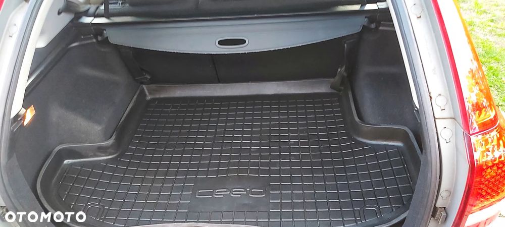 Kia Ceed - 18