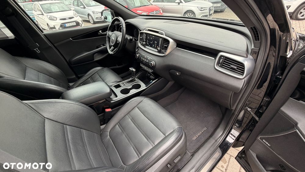 Kia Sorento - 7