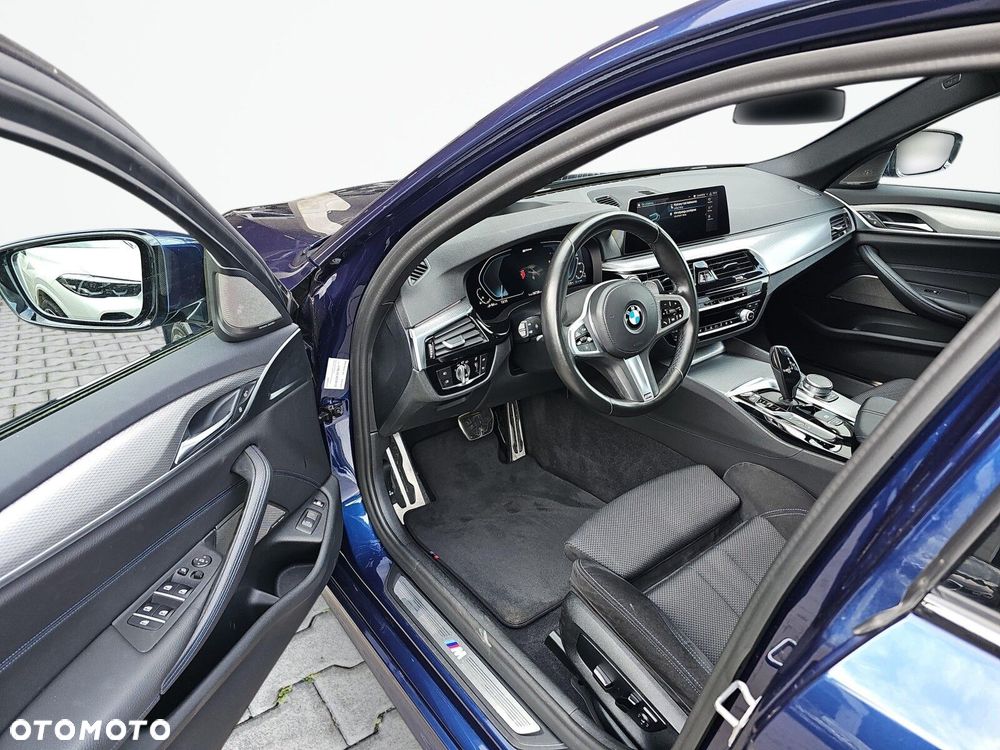 BMW Seria 5 - 12