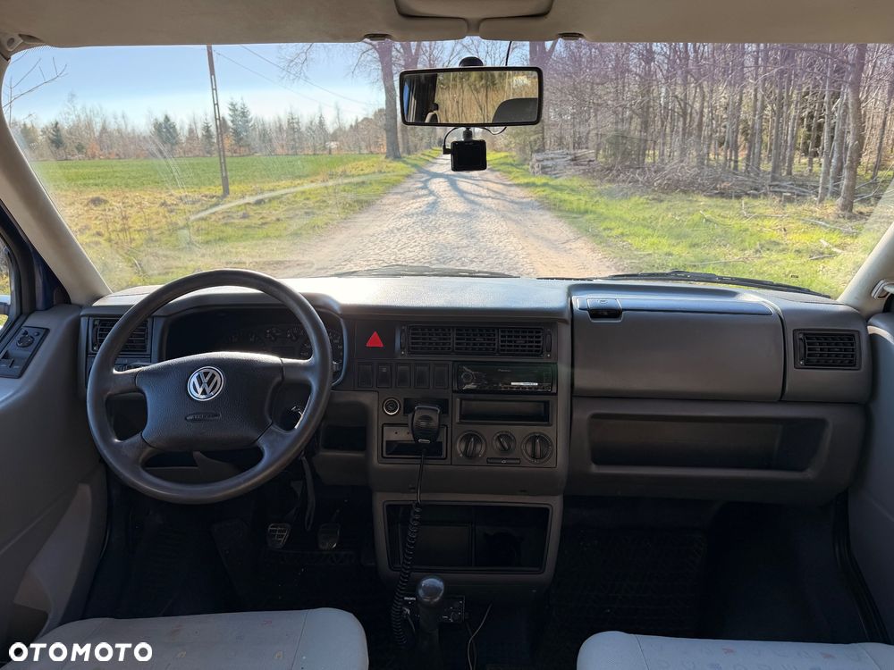 Volkswagen Transporter - 9