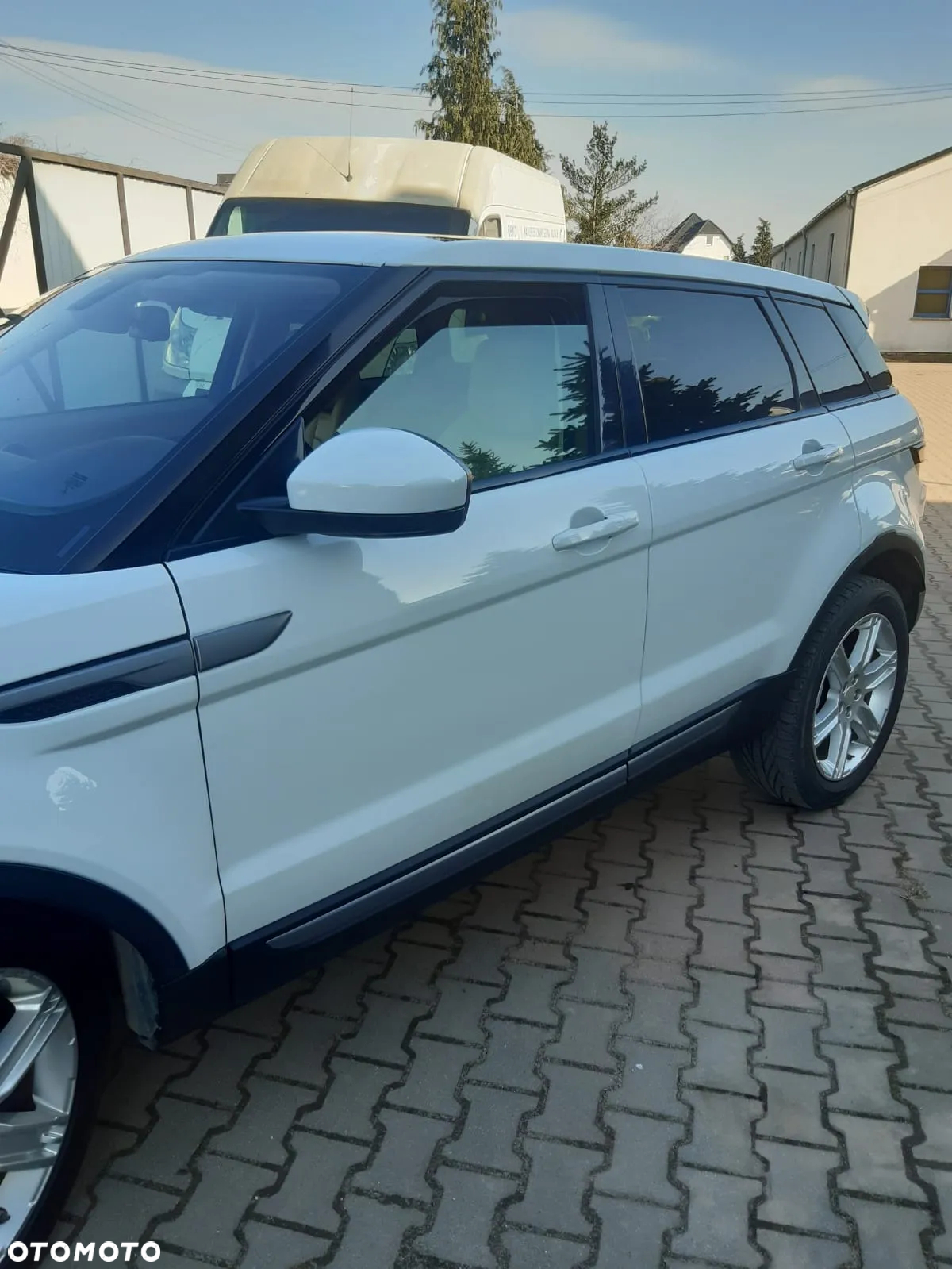 Land Rover Range Rover Evoque - 2