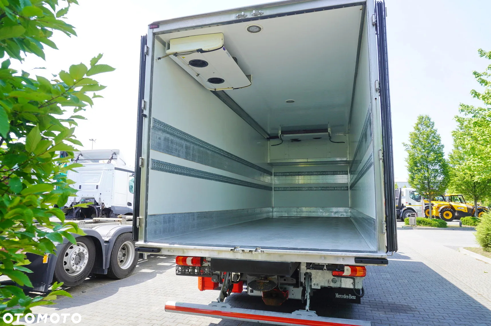Mercedes-Benz Actros 2545 / 2021 / Chłodnia Hagemann Multitemperatura - 2