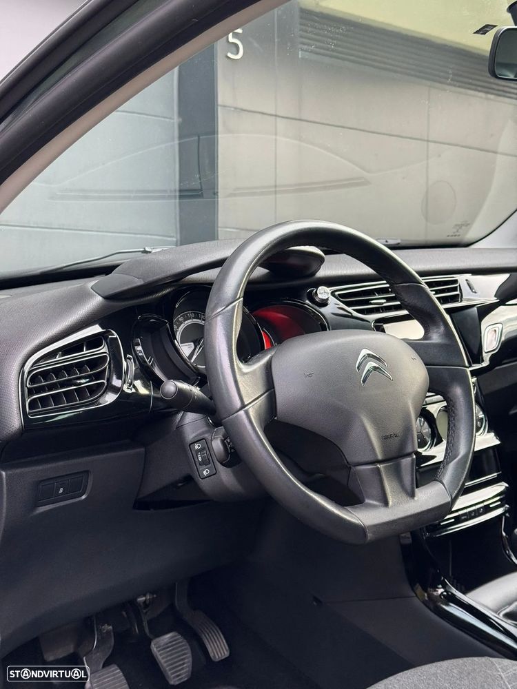 Citroën C3 1.2 PureTech Shine - 12