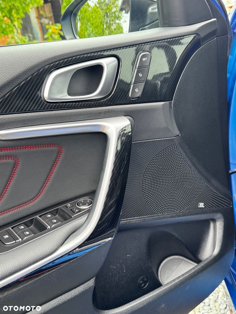 Kia ProCeed 1.6 T-GDI GT DCT - 6
