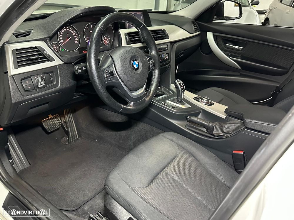 BMW 320 d Touring Sport-Aut. - 17