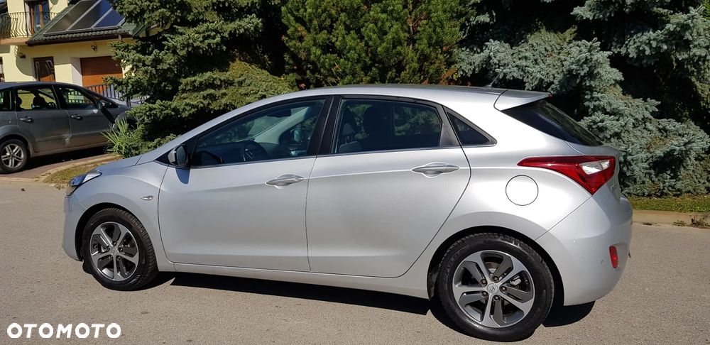 Hyundai i30 blue 1.4 YES Silver - 5