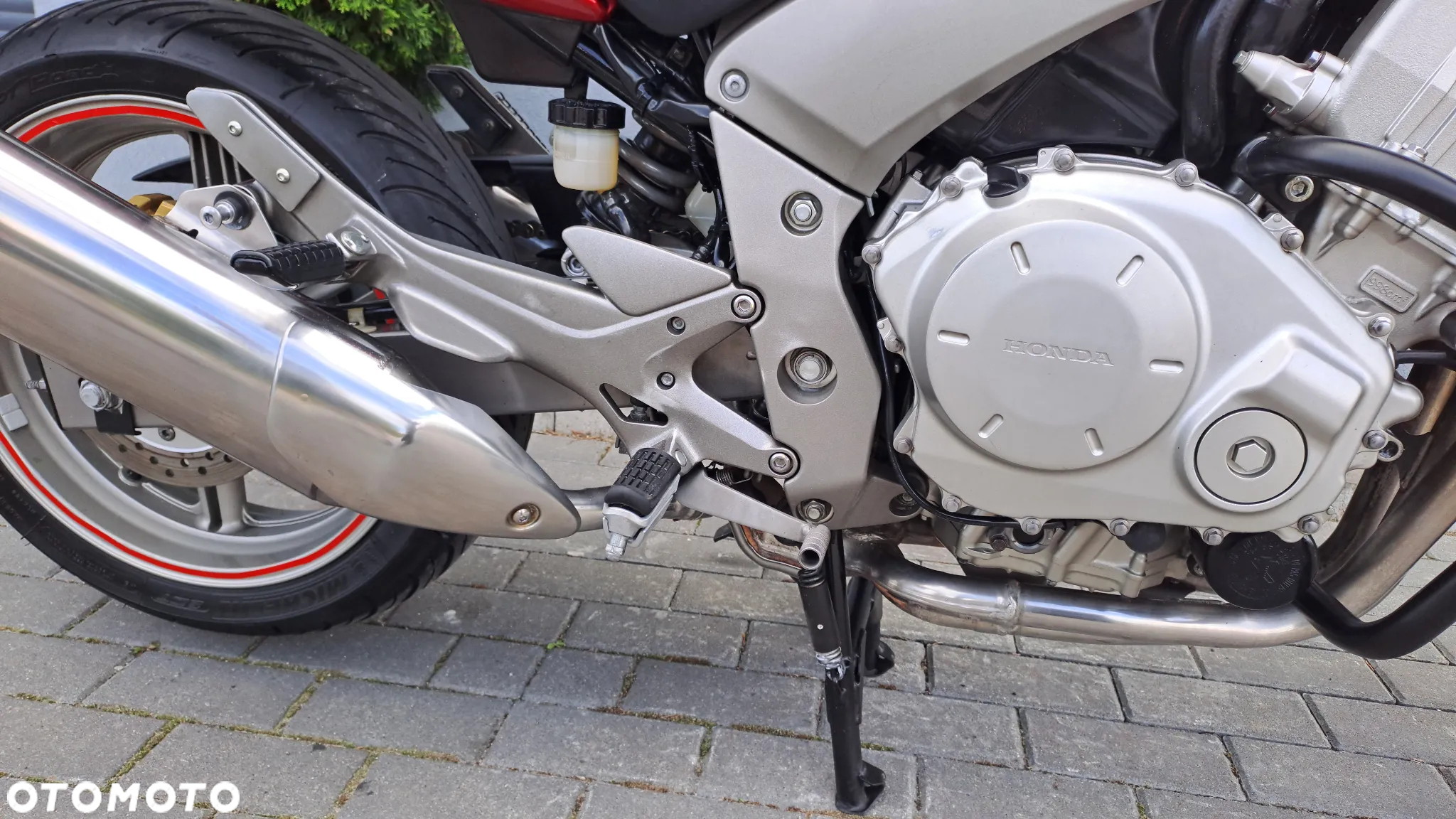 Honda CBF - 22