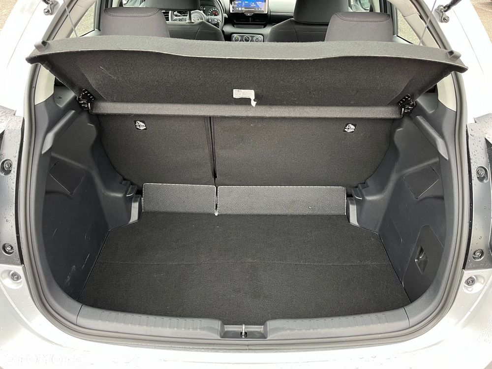 Toyota Yaris 1.5 Comfort - 27