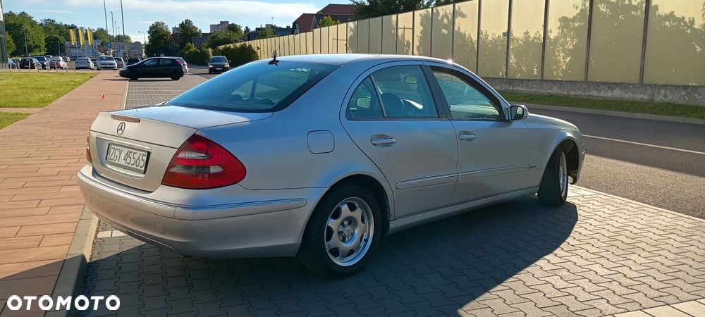 Mercedes-Benz Klasa E - 5