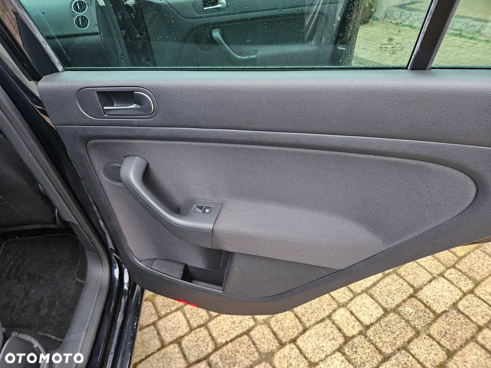 Volkswagen Golf Plus 1.4 TSI Style - 38