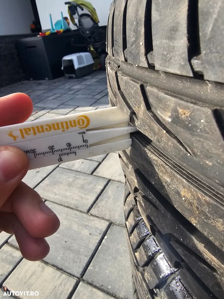 Volkswagen Golf 1.6 TDI BlueMotion Technology DSG Comfortline - 29