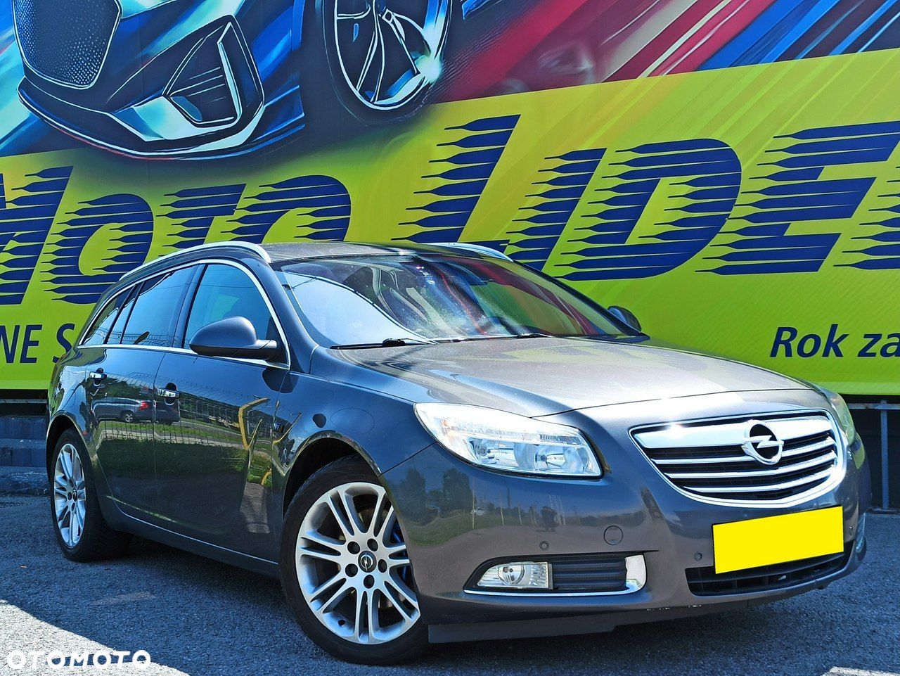 Opel Insignia - 1