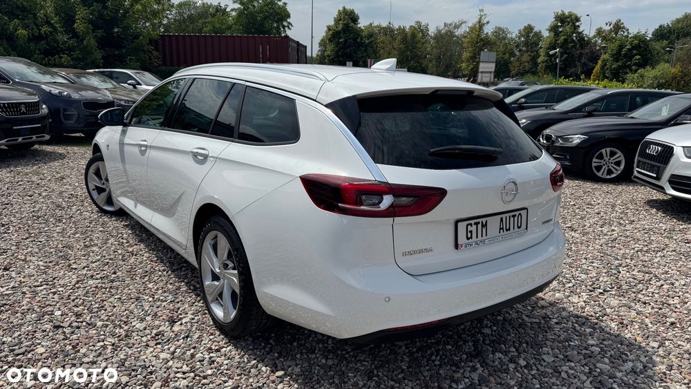 Opel Insignia 1.5 T Enjoy S&S Eco - 11