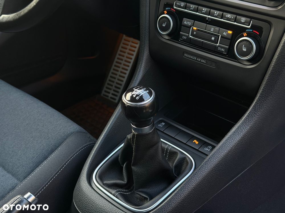 Volkswagen Golf 2.0 TDI DPF Team - 34