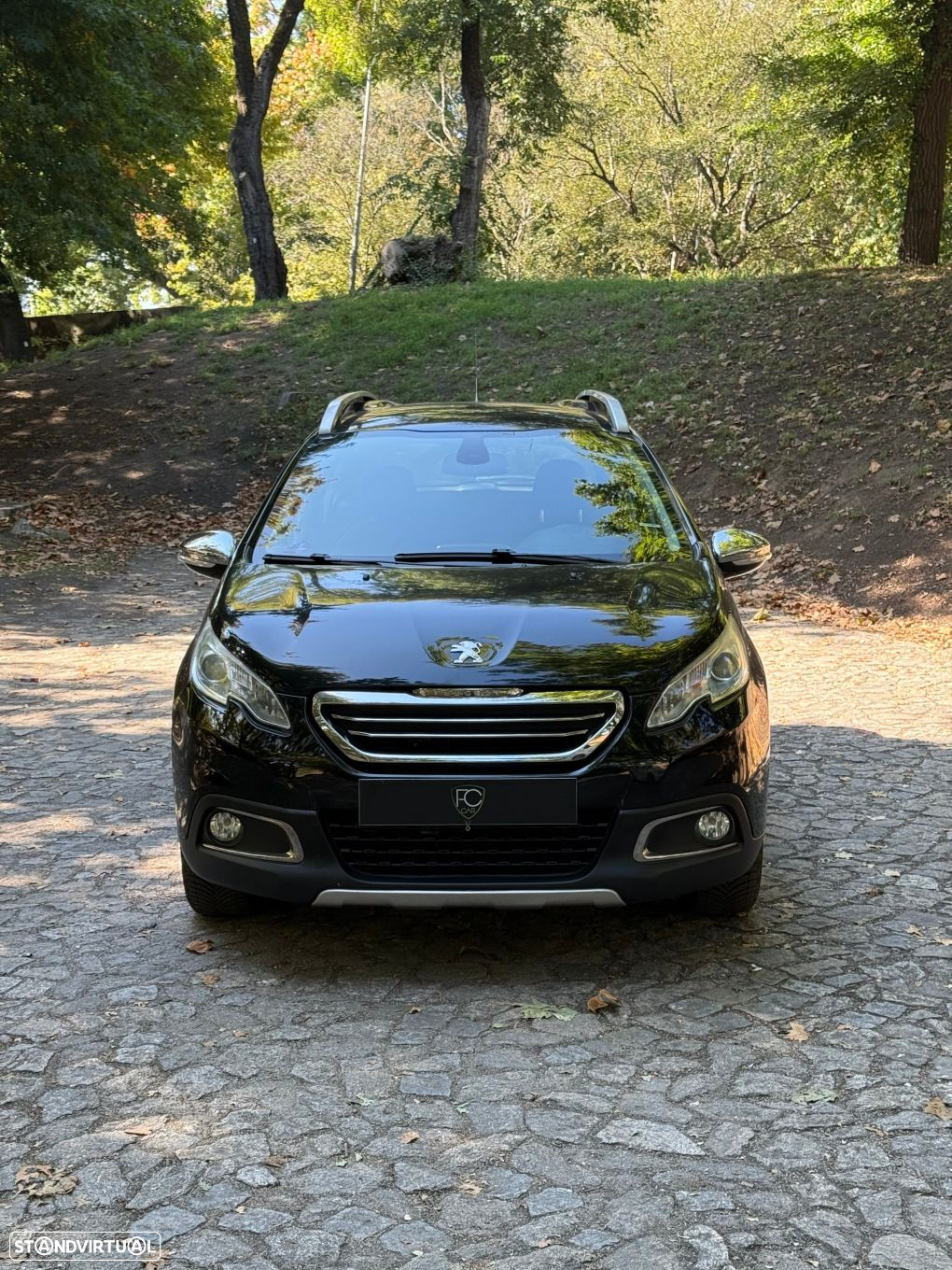 Peugeot 2008 1.2 PureTech Allure - 3