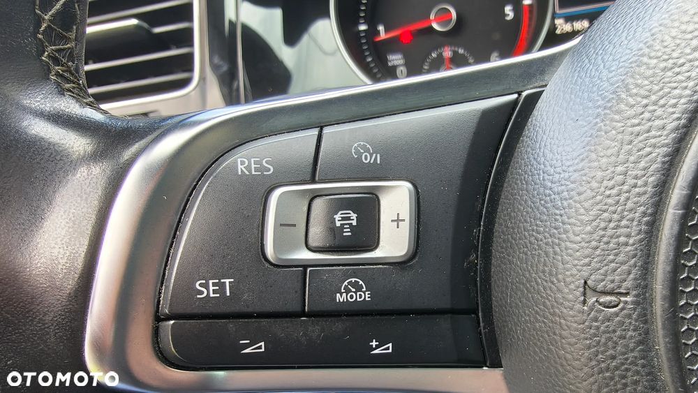 Volkswagen Golf GTD (BlueMotion Technology) DSG - 15
