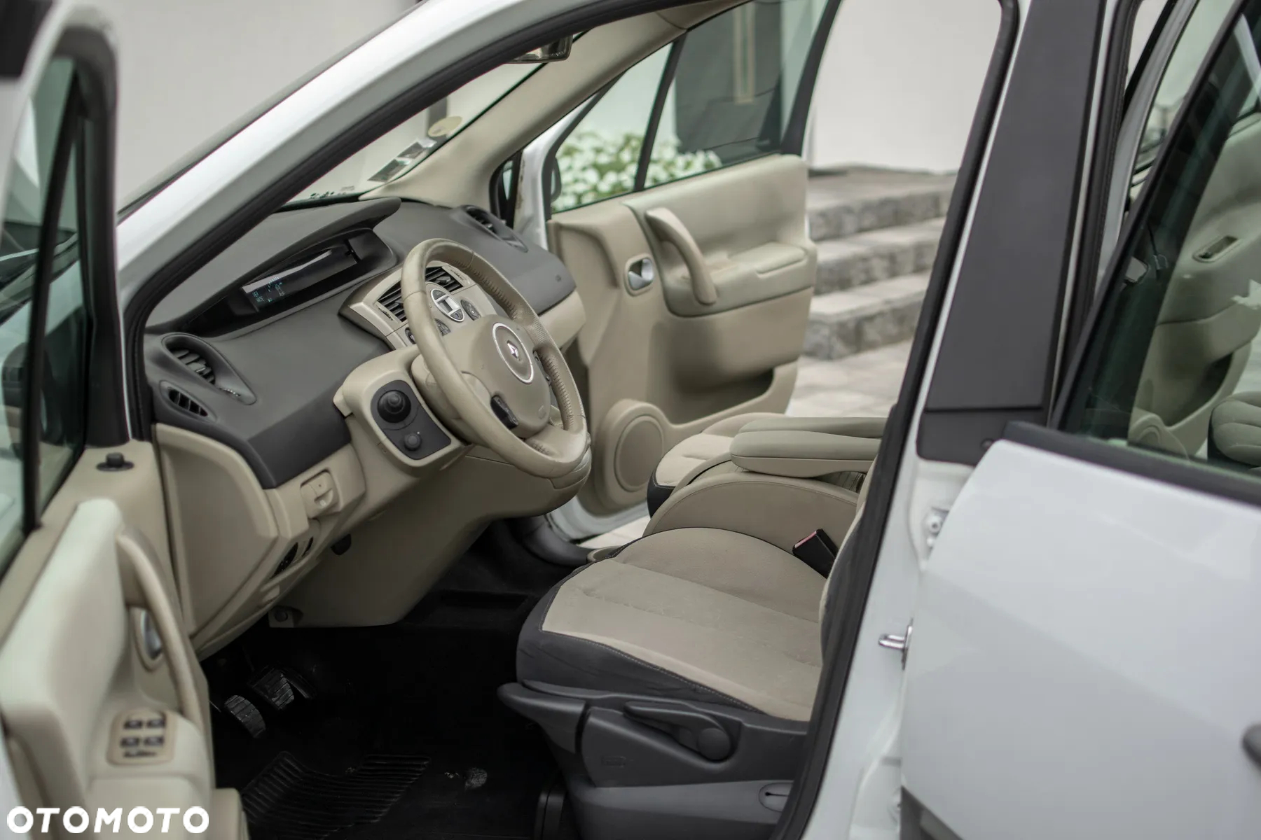Renault Scenic - 34