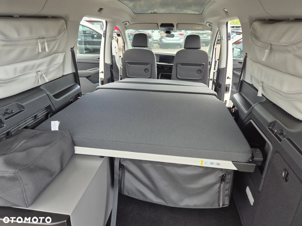 Volkswagen Caddy California - 19
