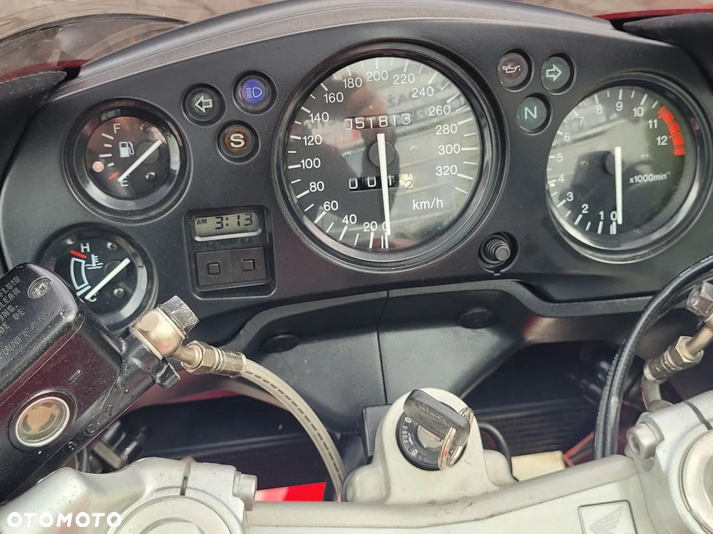 Honda CBR - 17