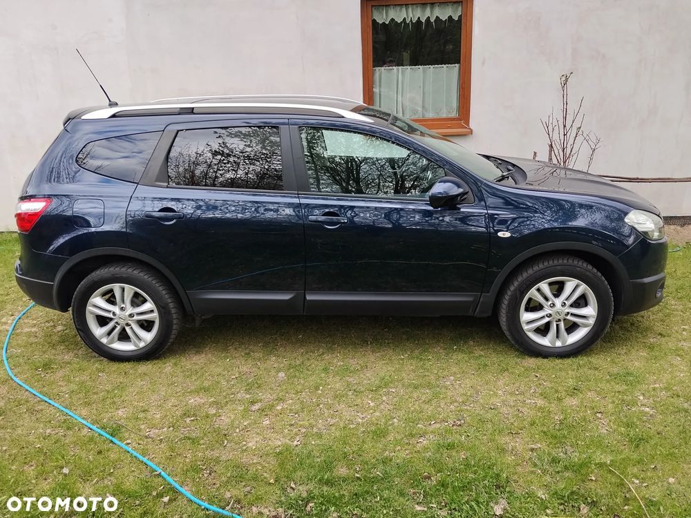 Nissan Qashqai+2 - 4