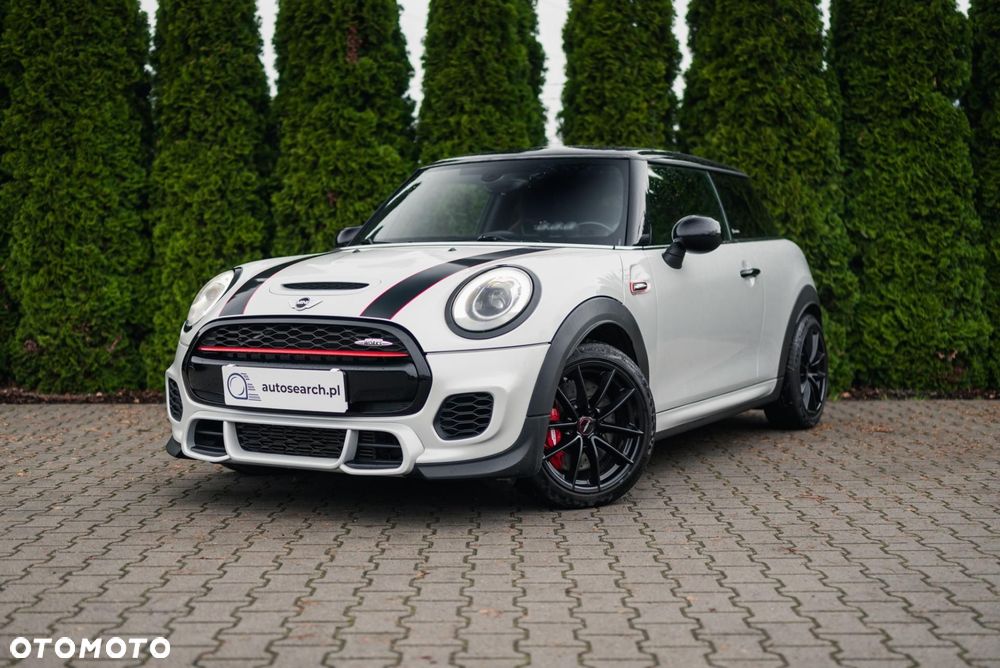 MINI John Cooper Works - 2