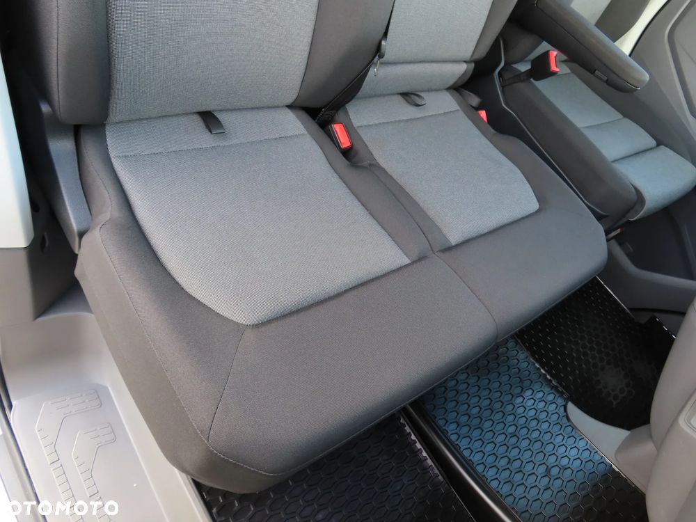 Volkswagen Crafter 35 Furgon Blaszak 2.0 TDI 140 KM L4H2 Wysoki Dach Rozstaw Osi 4490 mm DUŻA Ładowność 1136 Kg FULL LED STAN NOWY GWARANCJA FABRYCZNA OKAZJA - 24