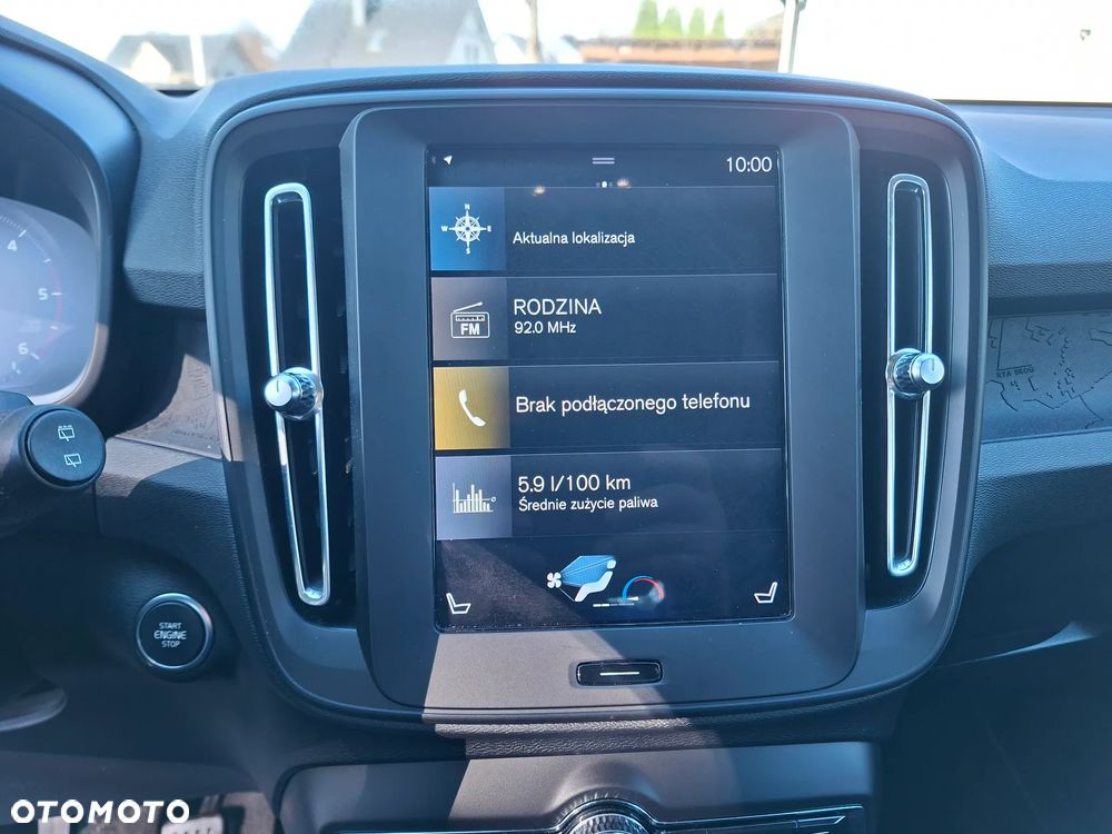 Volvo XC 40 D3 AWD Momentum - 26