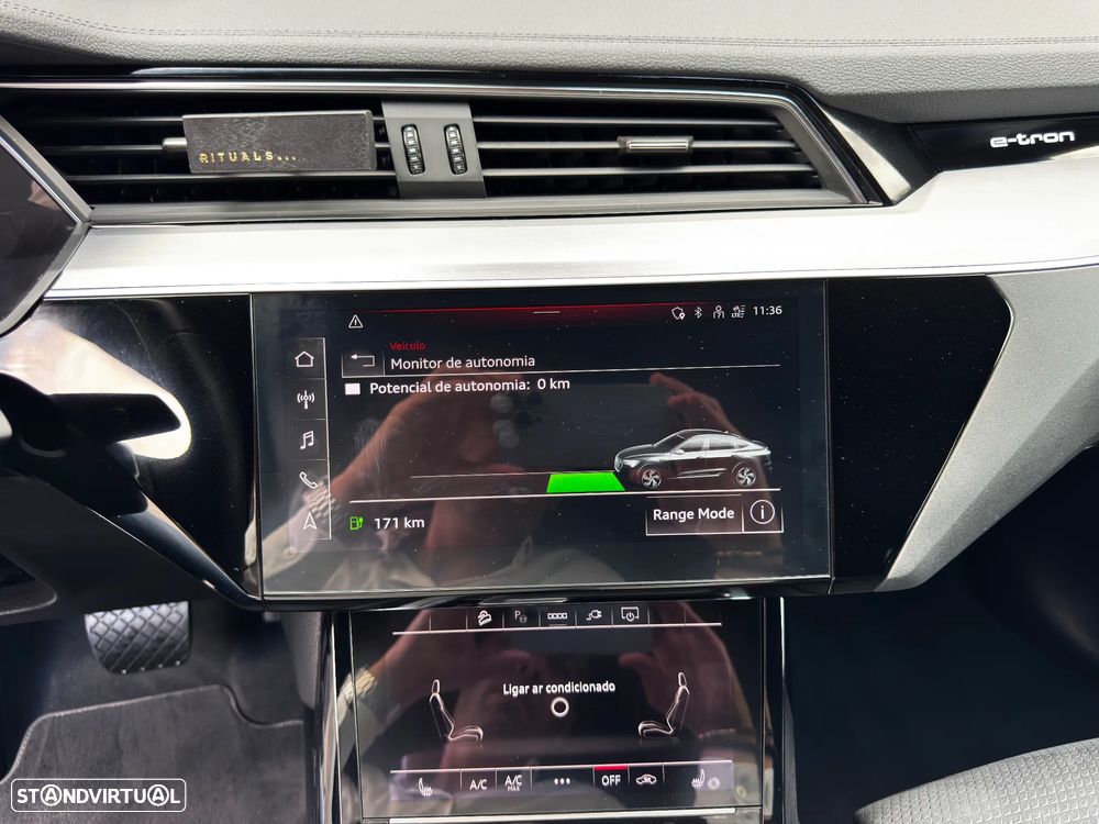 Audi e-tron Sportback 55 quattro S line - 28
