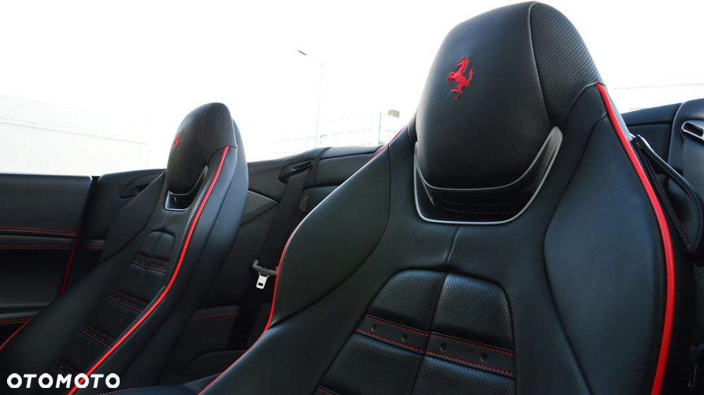 Ferrari Portofino M - 20