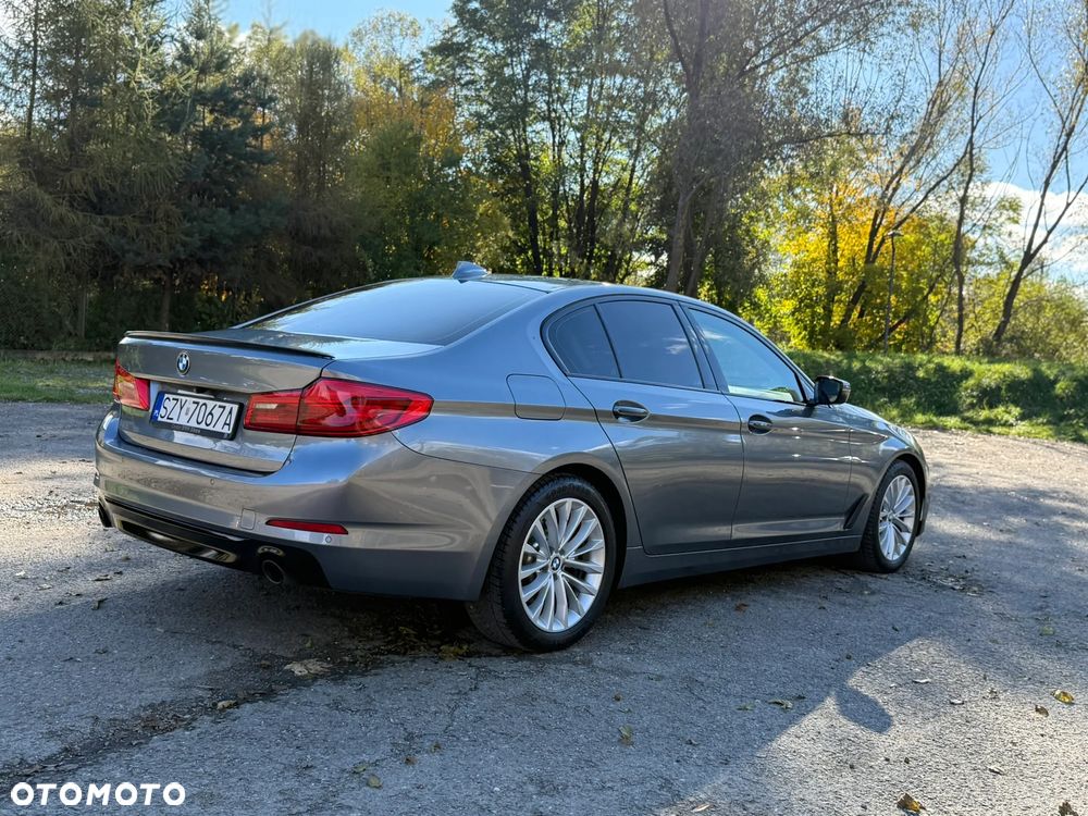 BMW Seria 5 520d xDrive Luxury Line - 6